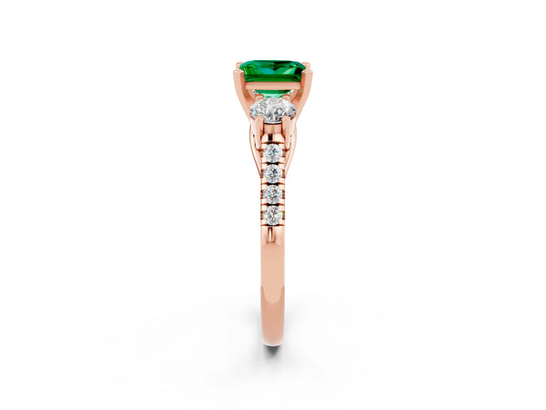 Rose gold Three-Stone Princess Cut Emerald Pavé Band with Four-Prong Setting
