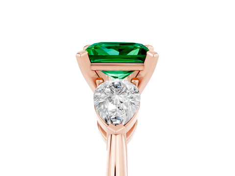 Rose gold Three-Stone Princess Cut Emerald Ring with Pear Side Stones and Four-Prong Setting_5