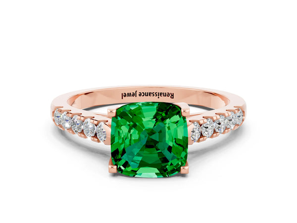 Rose gold Cushion Cut Emerald Pavé Band Solitaire Ring with Prong Setting