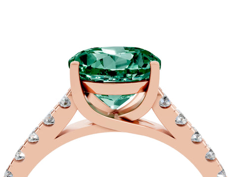 Rose gold {shape_name} Green Sapphire Solitaire Ring with Pavé Band and Four-Prong Setting_4