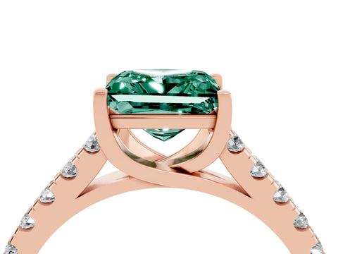 Rose gold {shape_name} Green Sapphire Solitaire Ring with Pavé Band and Four-Prong Setting_4