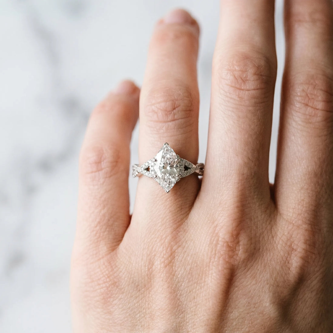 Silver Marquise Cut Diamond  Halo Twist Band Solitaire Prong Setting Ring_131