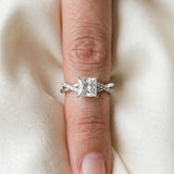 Silver Princess Cut Diamond Twisted Band with Pavé Setting and Four-Prong Setting_75