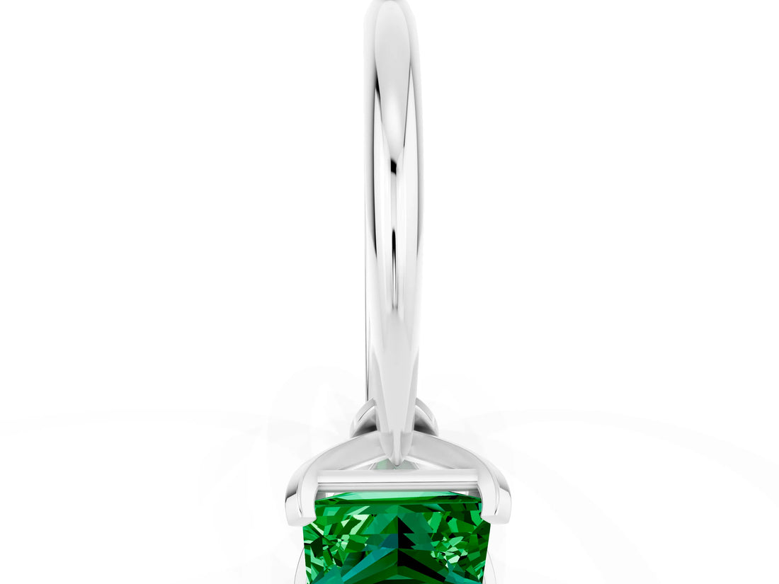 Silver Princess Cut Emerald Solitaire Engagement Ring with Classic Band and Four-Prong Setting_12
