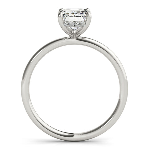 Silver Radiant Cut Solitaire Engagement Ring with Four-Prong Setting and Classic Band 1