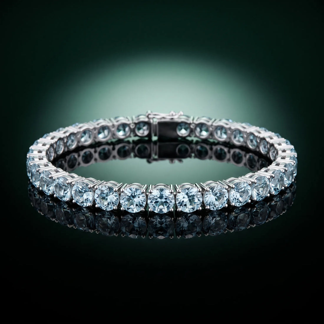 Silver 0.99 Carat Round Brilliant Aquamarine Tennis Bracelet with Prong Setting