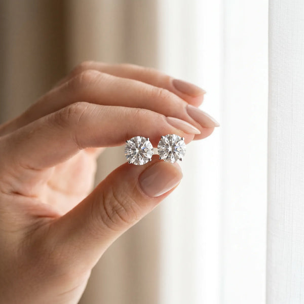 Silver 1.04 Carat F-G VS-SI Round Diamond Stud Earrings