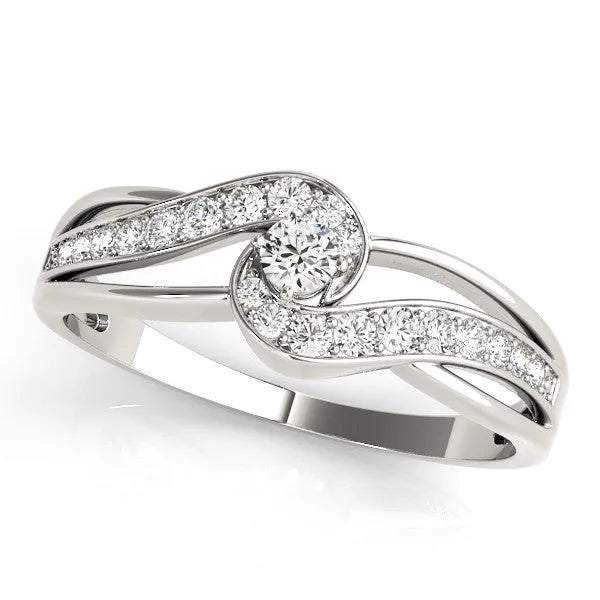 Silver Round Diamond Twist Band with Pavé Setting
