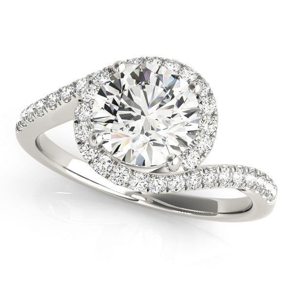 White gold Round Diamond Halo Ring with Twisted Pavé Band and Four-Prong Setting