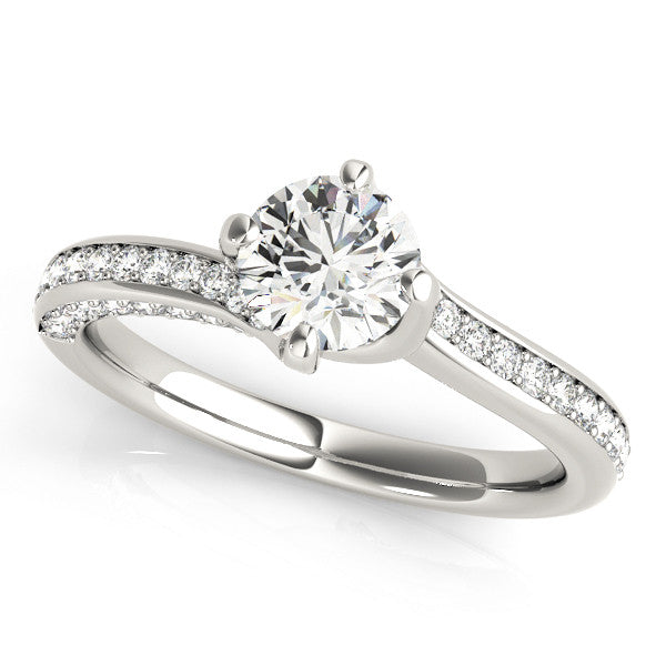Silver Round Solitaire Diamond Twist Band with Pavé Setting and Four-Prong Setting 1