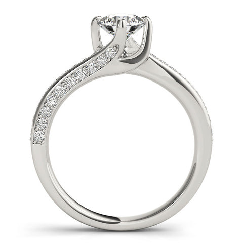 Silver Round Solitaire Diamond Twist Band with Pavé Setting and Four-Prong Setting