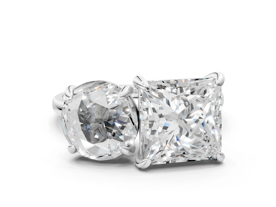 Silver Round and Princess Toi Moi Ring with Prong Setting and Plain Band