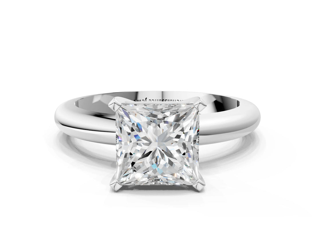 White gold 1 Carat Princess Cut  Solitaire Engagement Ring with Round Band and Four-Prong Setting_120