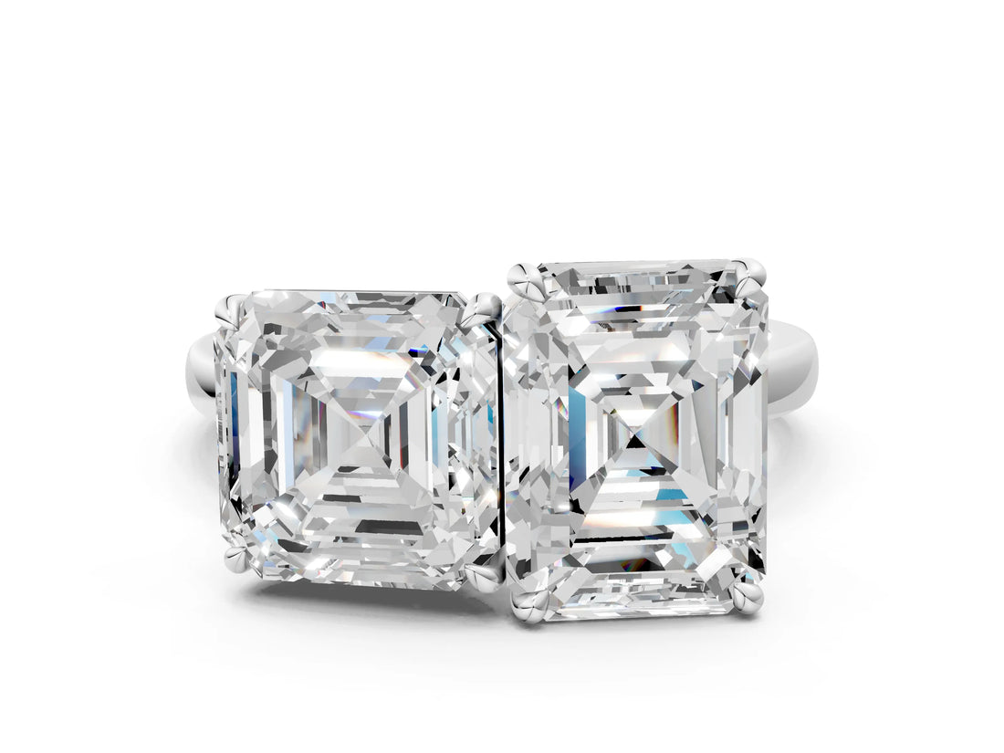 White gold Asscher and Emerald Cut Toi Moi Ring with Prong Setting_52