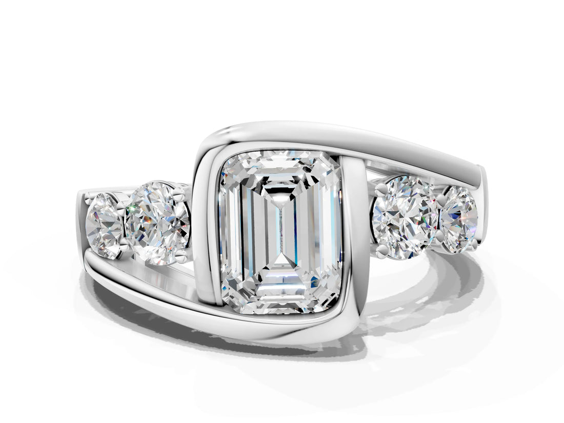 White gold Bezel Set Emerald Diamond Split Shank Ring_3