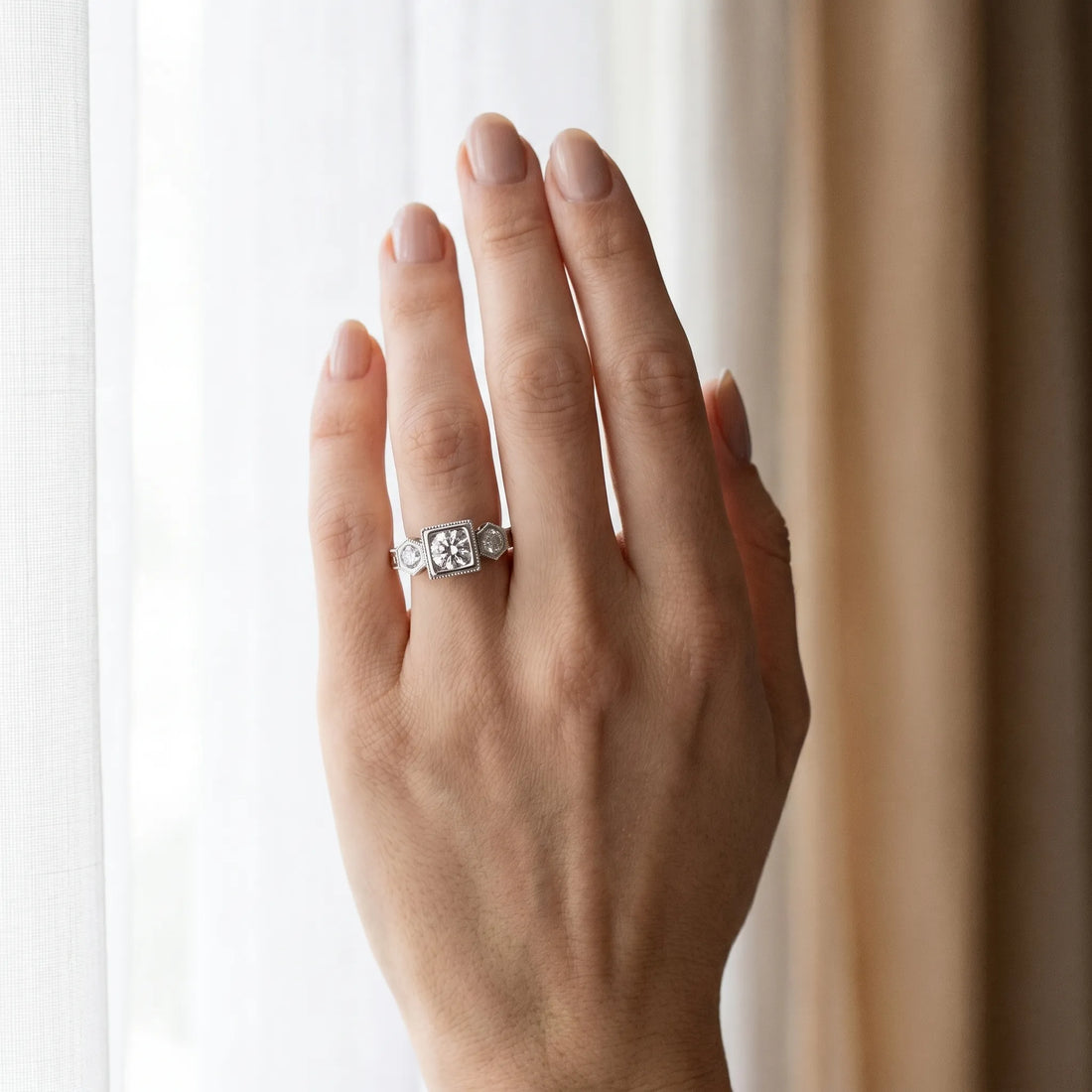 White gold Bezel-Set Princess and Round Cut Milgrain Band Ring_27