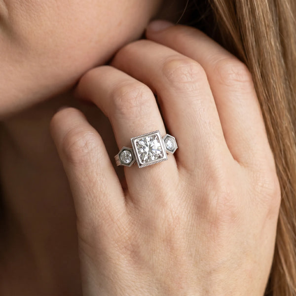 White gold Bezel-Set Princess and Round Cut Milgrain Band Ring