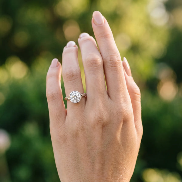 White gold Bezel Set Round Solitaire Ring with Plain Band