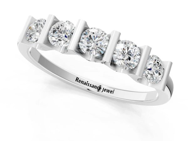 White gold Channel-Set Round Diamond Five-Stone Band