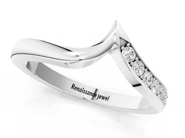 White gold Chevron Diamond Pavé Twist Band