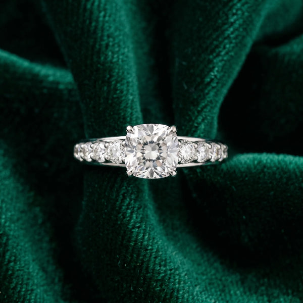 White gold Cushion Brilliant Diamond Pavé Band with Six-Prong Setting