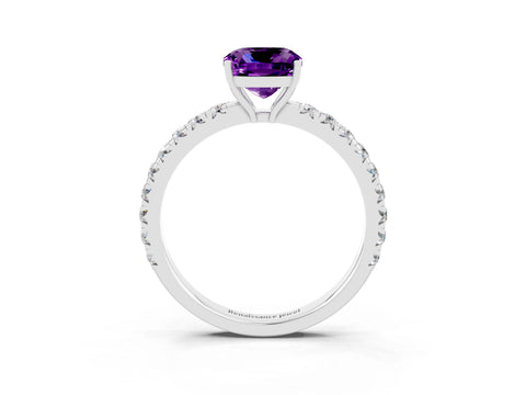 White gold Cushion Cut Amethyst Pavé Solitaire Engagement Ring with Four-Prong Setting_15