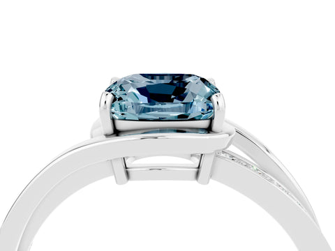 White gold Cushion Cut Aquamarine Solitaire Ring with Split Shank and Prong Setting_4