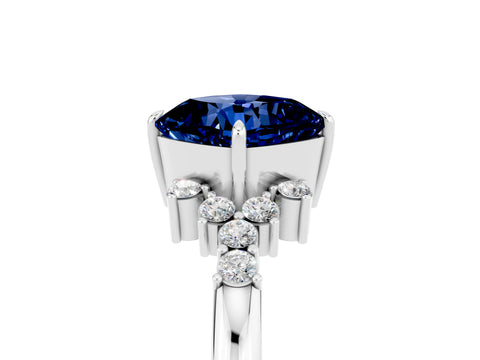 White gold Cushion Cut Blue Sapphire Ring with Side Stones and Four-Prong Setting_41