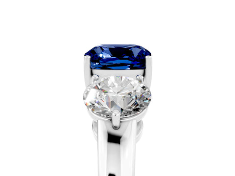 White gold Cushion Cut Blue Sapphire Three-Stone Ring with Prong Setting and Classic Band_5