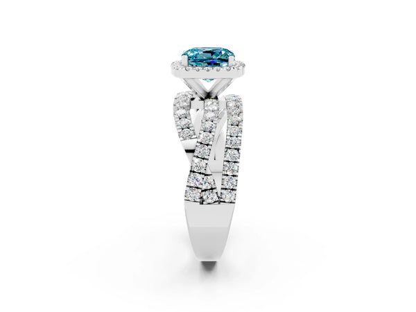 White gold Cushion Cut Cut Halo Split Shank Prong Setting Ring