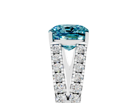 White gold Cushion Cut Cut Split Shank Pave Diamond Engagement Ring with Four-Prong Setting_5