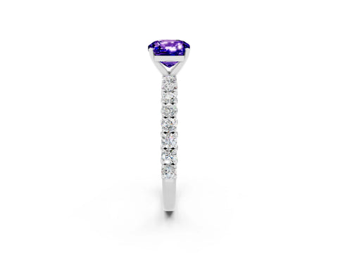 White gold Cushion Cut Diamond Pavé Band Solitaire Ring with Prong Setting_2