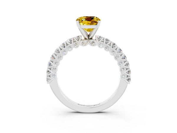 White gold Cushion Cut Diamond Pavé Band Solitaire Ring with Prong Setting