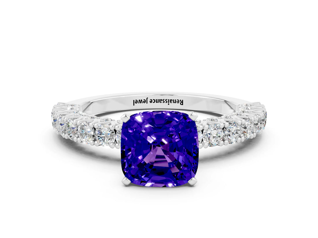 White gold Cushion Cut Diamond Pavé Band Solitaire Ring with Prong Setting