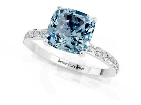 White gold Cushion Cut Diamond Pavé Band with Six-Prong Setting_1