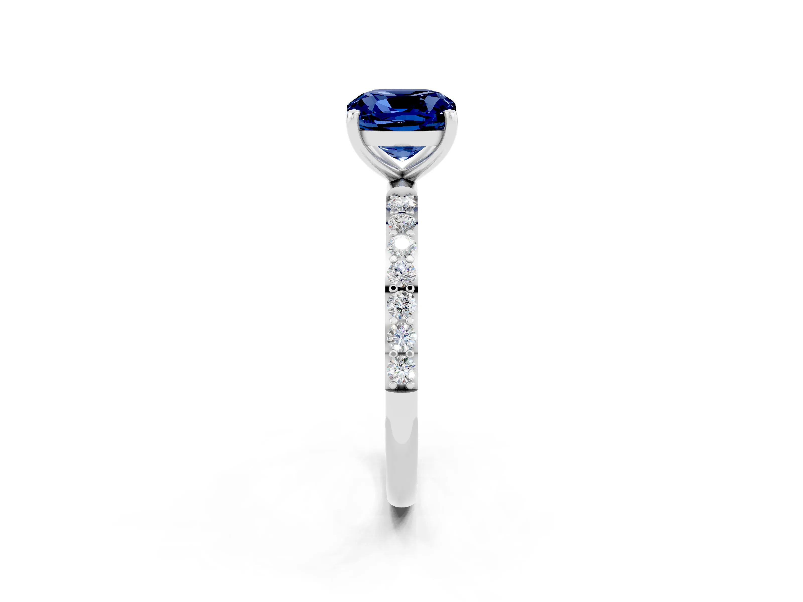 White gold Cushion Cut Diamond Pavé Band with Six-Prong Setting_2