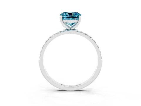 White gold Cushion Cut Diamond Pavé Band with Six-Prong Setting_3