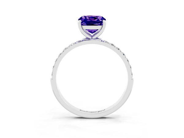 White gold Cushion Cut Tanzanite Solitaire Ring with Round Pavé Shoulders and Prong Setting