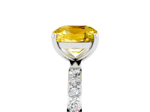 White gold Cushion Cut Diamond Pavé Band with Six-Prong Setting_5