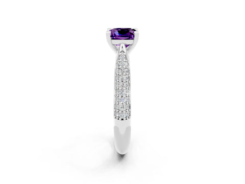 White gold Cushion Cut Diamond Solitaire Engagement Ring with Pavé Band and Four-Prong Setting_2