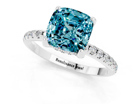 White gold Cushion Cut Diamond Solitaire Ring with Four-Prong Setting and Pavé Band_1