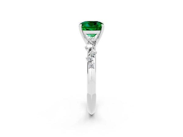 White gold Cushion Cut Emerald Cluster Side Stone Solitaire Ring with Prong Setting