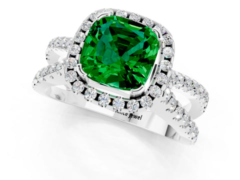 White gold Cushion Cut Emerald Halo Ring with Split Shank Pavé Band and Prong Setting_1