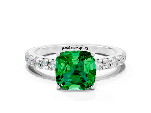 White gold Cushion Cut Emerald Pavé Solitaire Engagement Ring with Four-Prong Setting_12