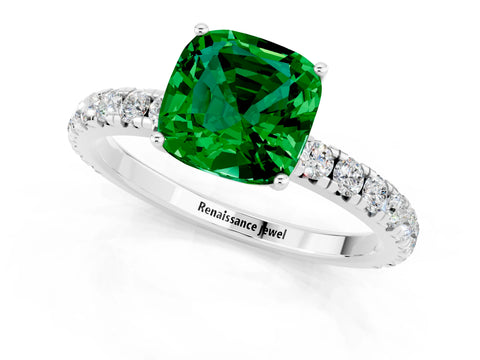 White gold Cushion Cut Emerald Pavé Solitaire Engagement Ring with Four-Prong Setting_13