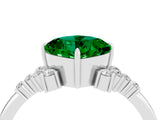 White gold Cushion Cut Emerald Ring with Side Stones and Four-Prong Setting_40