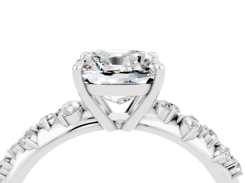 White gold Cushion Cut Moissanite Cluster Side Stone Solitaire Ring with Prong Setting_28