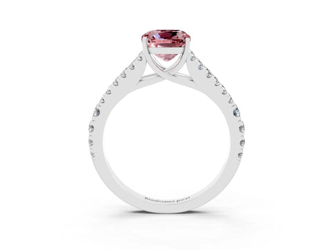 White gold Cushion Cut Morganite Split Shank Pavé Engagement Ring with Four-Prong Setting_15