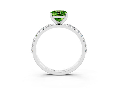 White gold Cushion Cut Peridot Solitaire Pavé Band with Four-Prong Setting_3