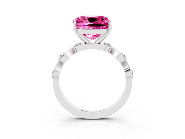 White gold Cushion Cut Solitaire Twisted Band with Prong Setting